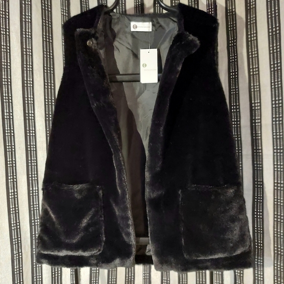 Diana Gallesi faux fur vest with pockets, IT48/XL (US12-14), NWT - Picture 2 of 10